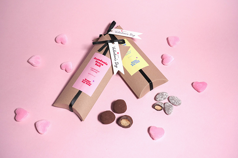 【 バレンタイン限定 】<br />
カカオボールとても人気です